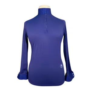 Essex Performance Show Shirt in Navy Queen Bee - Women's Large