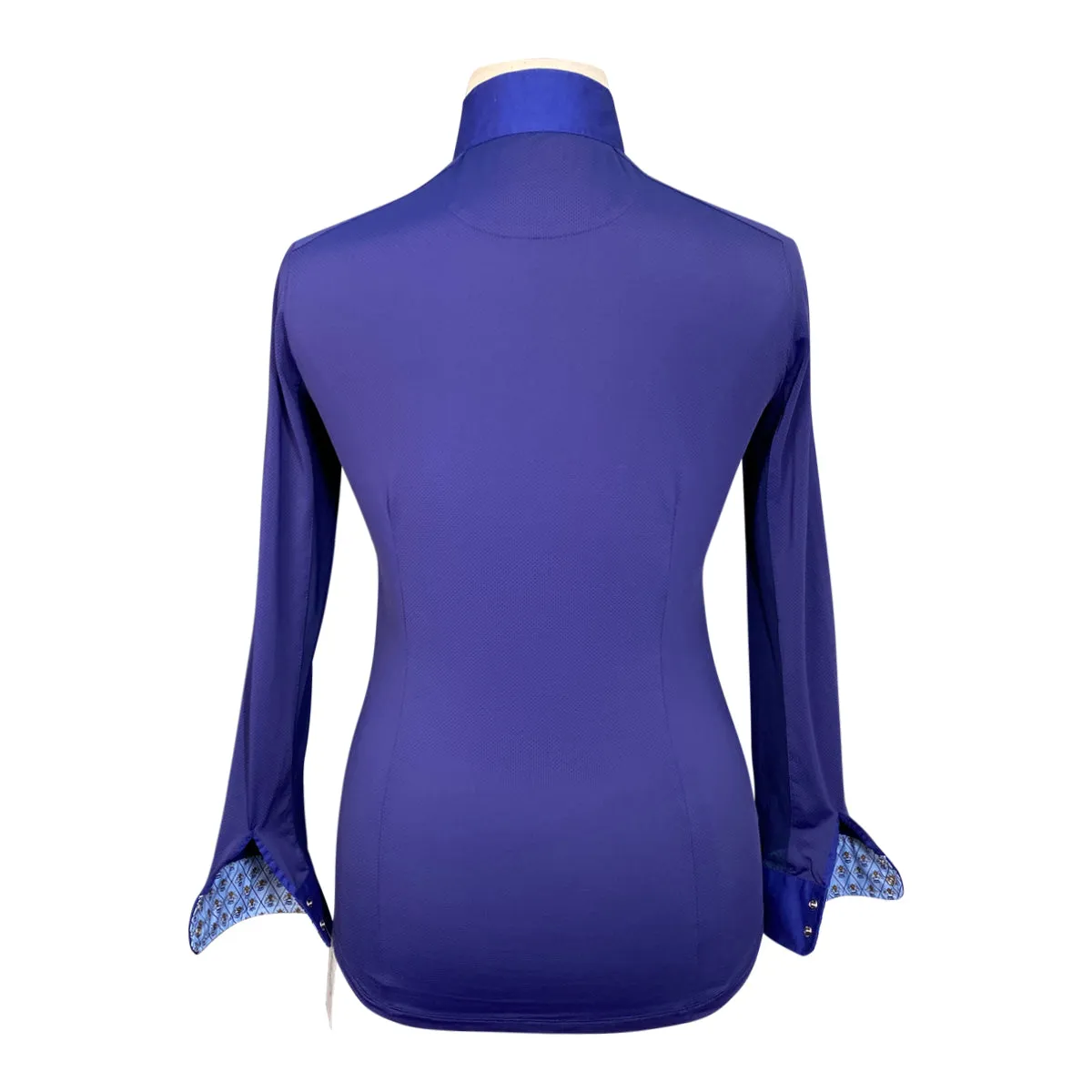 Essex Performance Show Shirt in Navy Queen Bee - Women's Large