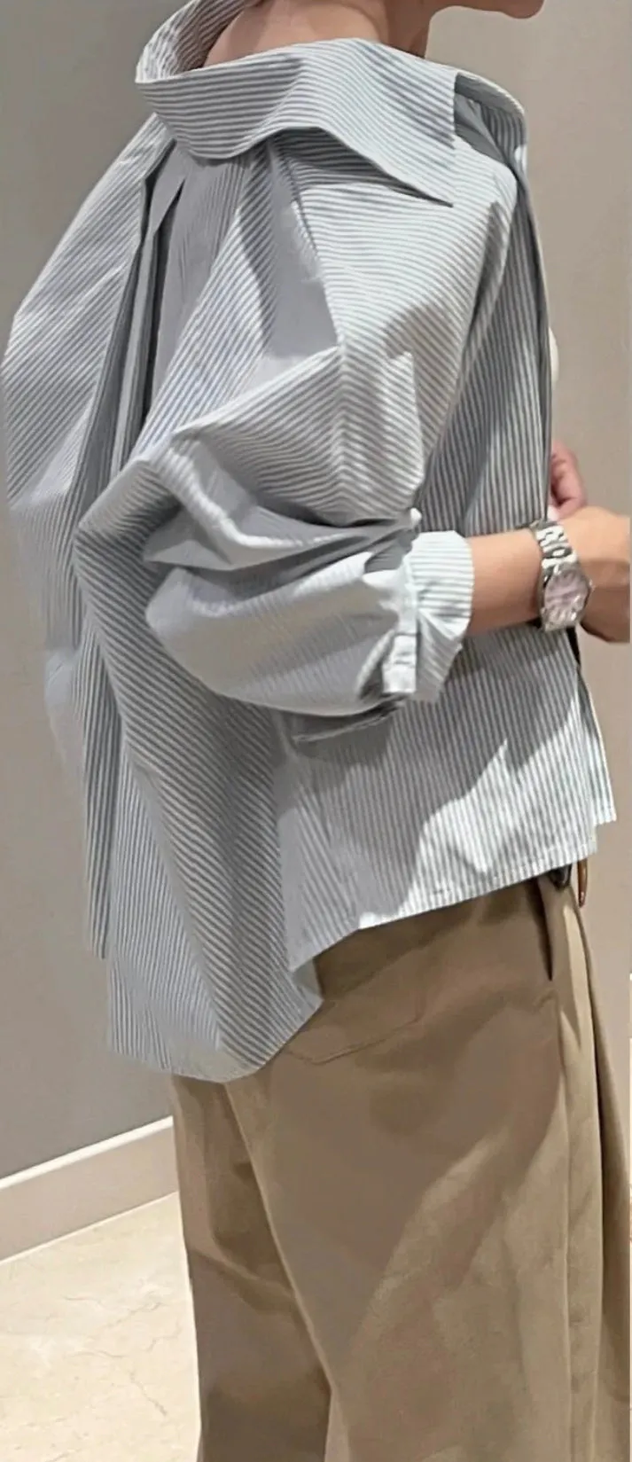 Pleated Back Loose Fit Shirts