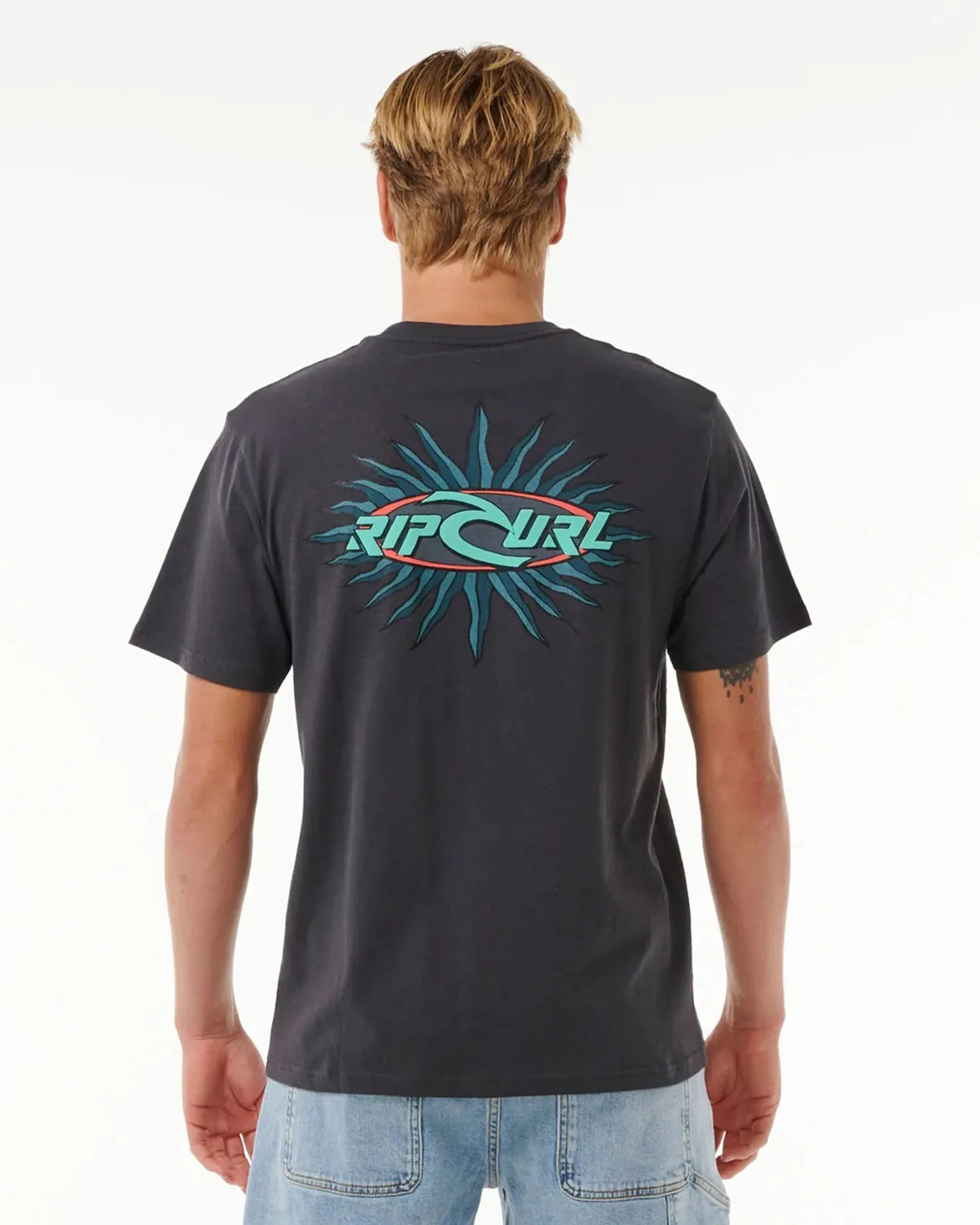 Quest Oval S/S T-Shirt