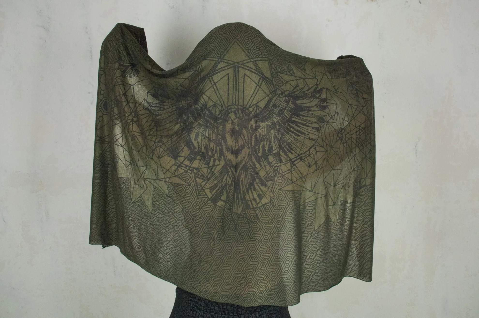 Safi Scarf Crow