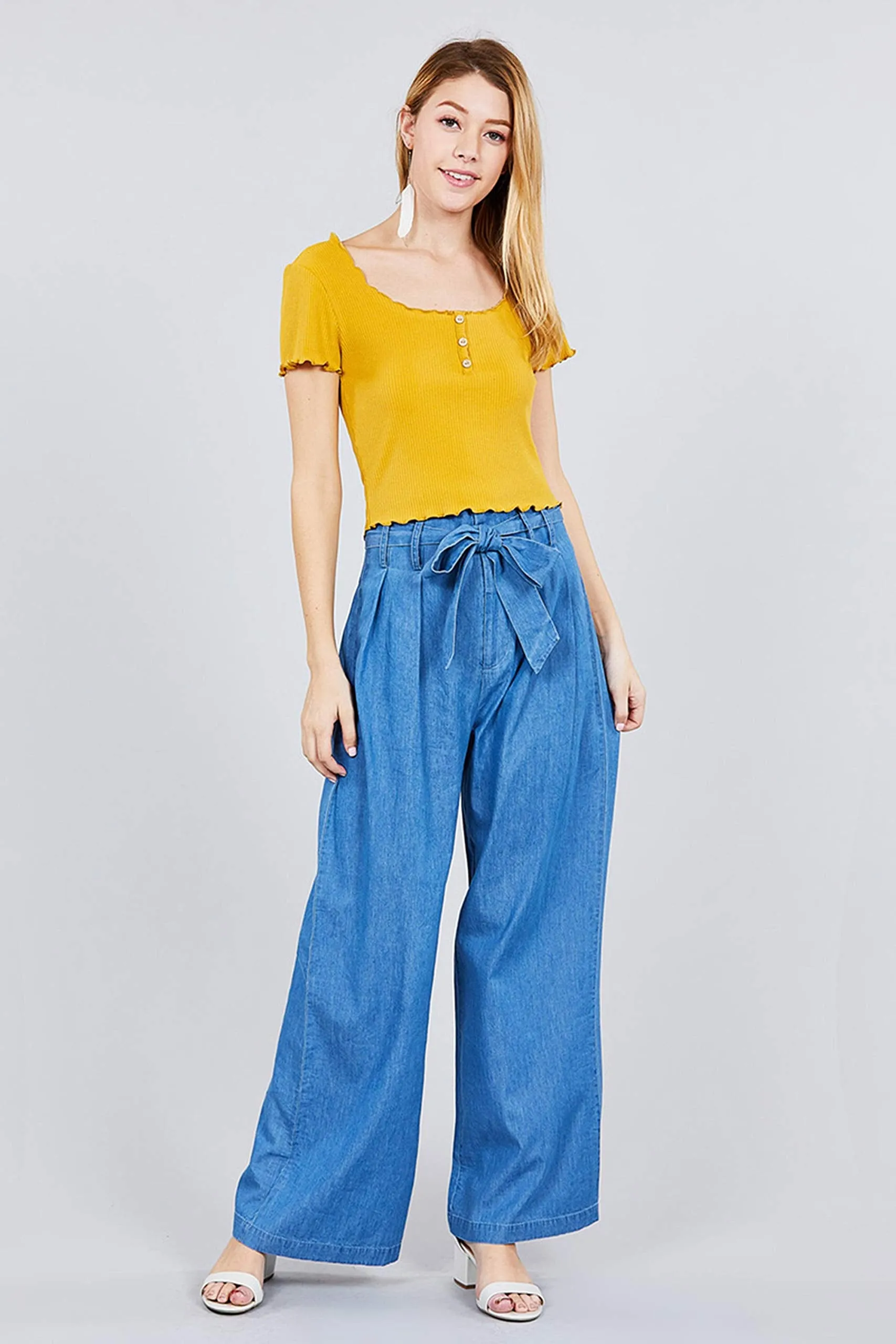 Women's Double Scoop Neck With Button Rib Lettuce Hem Crop Top