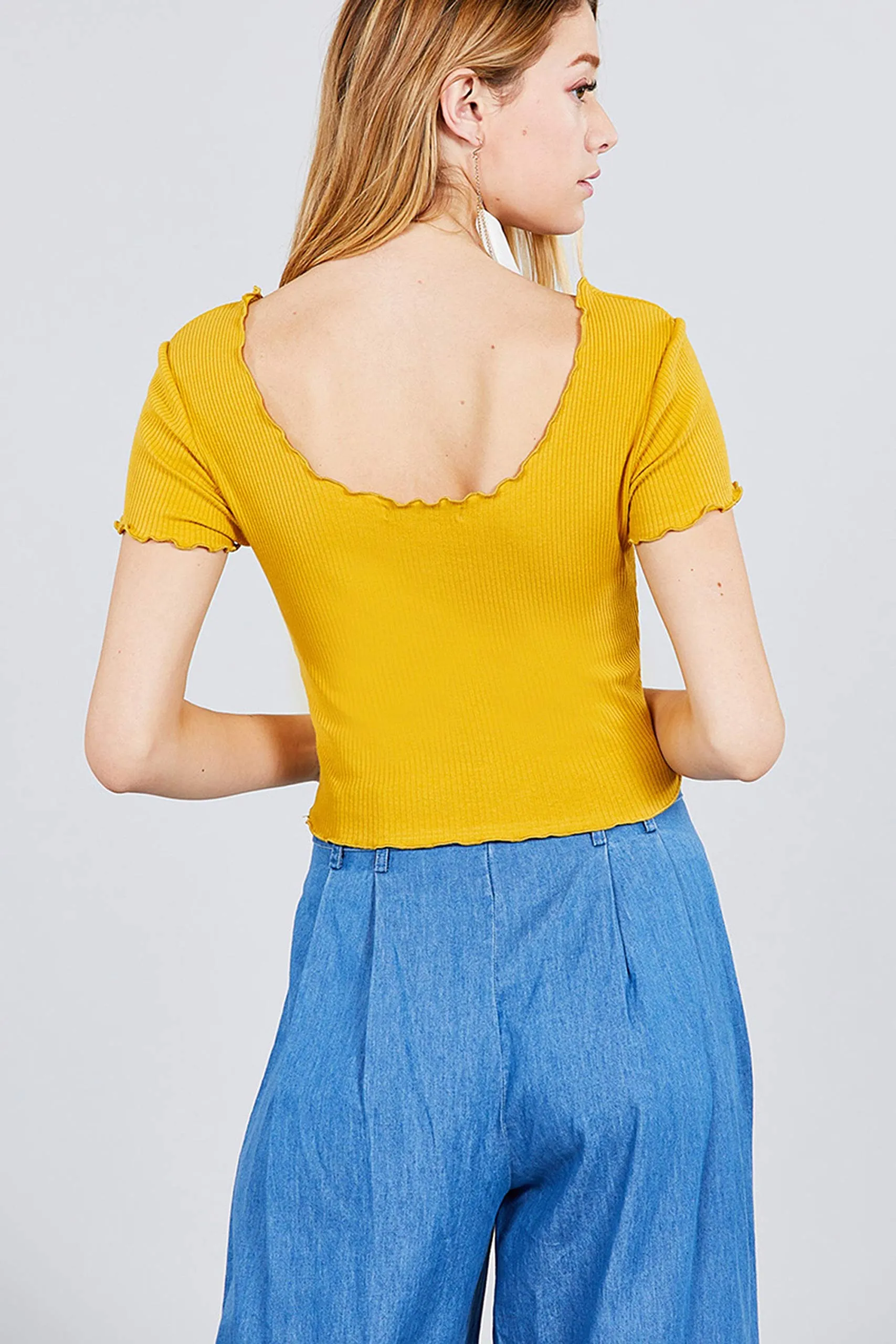 Women's Double Scoop Neck With Button Rib Lettuce Hem Crop Top
