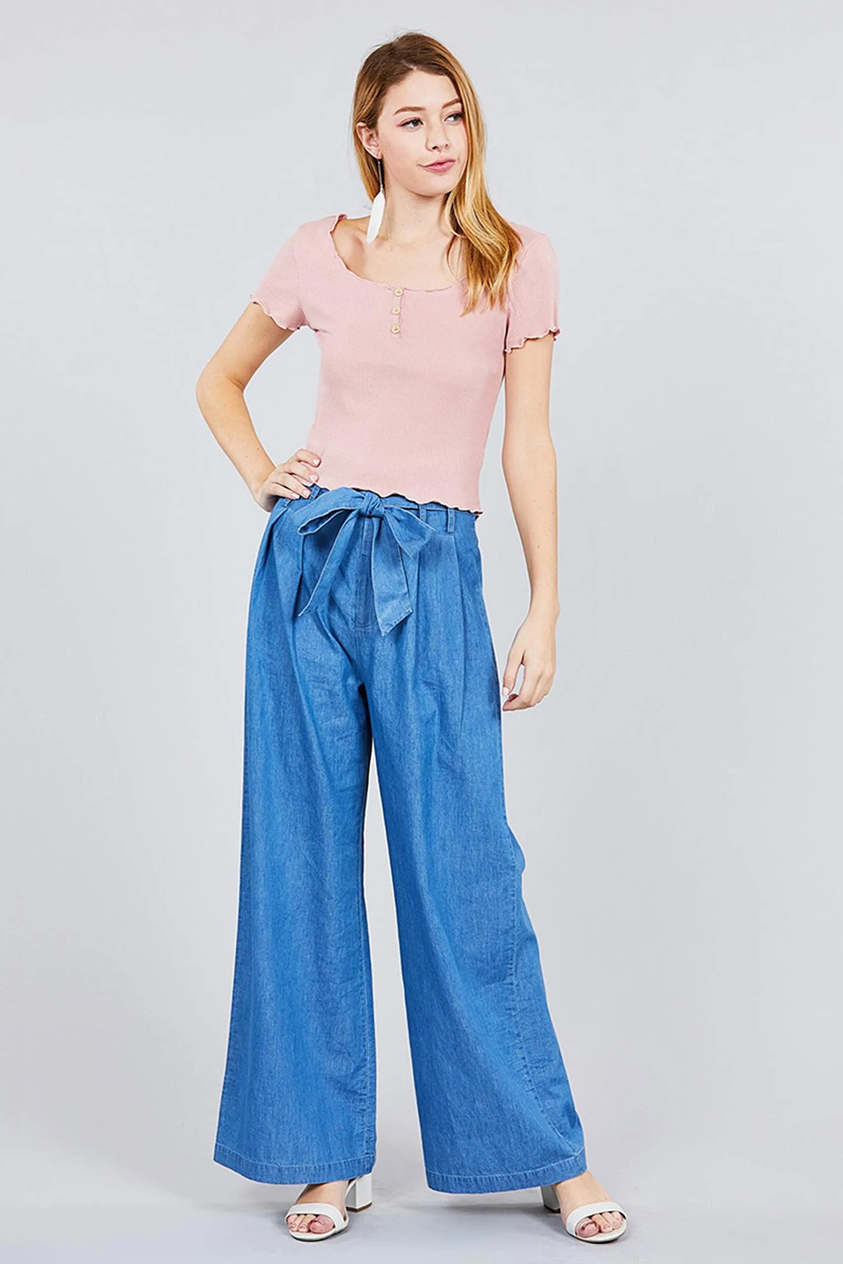 Women's Double Scoop Neck With Button Rib Lettuce Hem Crop Top